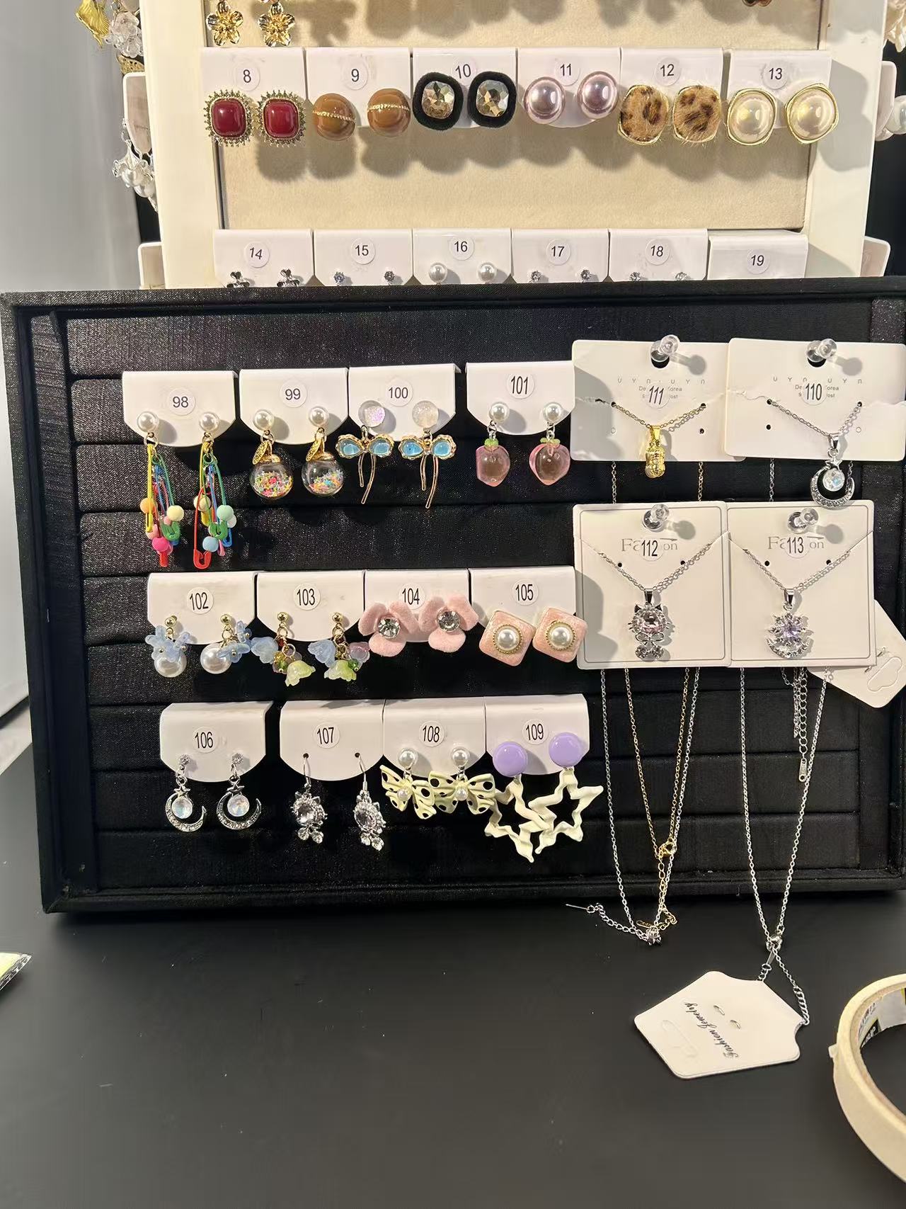 Earings